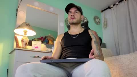 Snapshot of kenfenty chatting on 9, 1, 2026 Chriss Morales online show from 9, 1, 2026