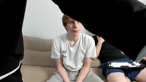 Snapshot of kennedy_max chatting on 6, 6, 2026 kennedy max online show from 6, 6, 2026