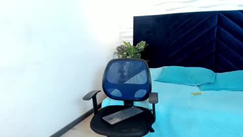 Kenny Thompson online show from 8, 3, 2026