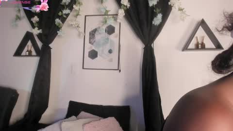 KENTHA  online show from 23, 4, 2026