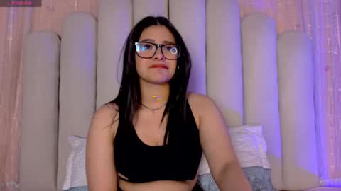 Snapshot of keny_williams chatting on 1, 5, 2026 Keny online show from 1, 5, 2026