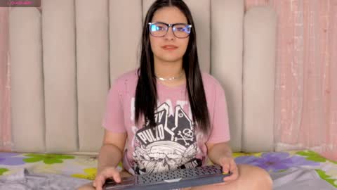Snapshot of keny_williams chatting on 3, 5, 2026 Keny online show from 3, 5, 2026