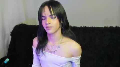 Snapshot of kerly_monroe chatting on 7, 11, 2025 Kerly online show from 7, 11, 2025