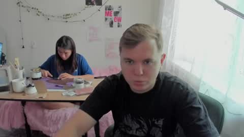 Snapshot of kesh_mne chatting on 1, 6, 2026 kesh_mne online show from 1, 6, 2026