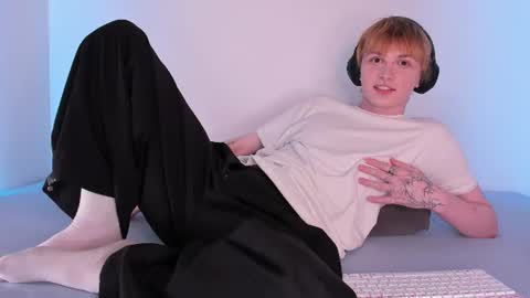 Kessy online show from 29, 7, 2026