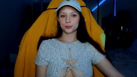 Snapshot of ketlinrous chatting on 3, 2, 2026 ketlinrous online show from 3, 2, 2026