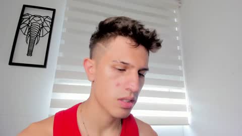 Snapshot of kevin_ahs1 chatting on 30, 12, 2024 Kevin Ahs online show from 30, 12, 2024