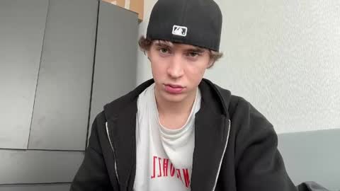 Snapshot of kevin_martin8 chatting on 14, 5, 2026 Kevin Martin online show from 14, 5, 2026