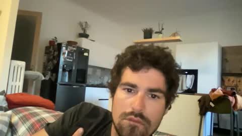 kevinpillobello online show from 8, 4, 2026