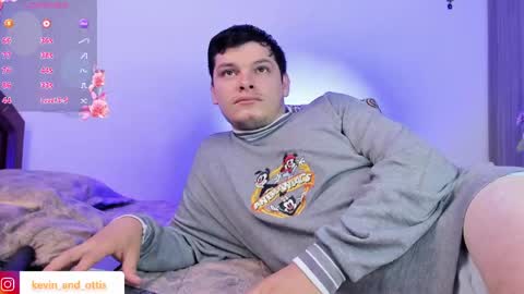 kevin and ottis online show from 24, 4, 2026