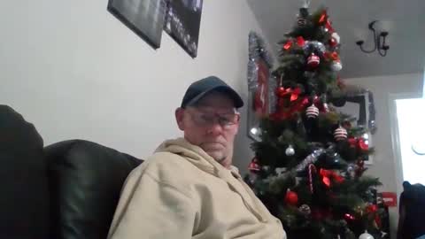 kevlooking4sez online show from 31, 12, 2024