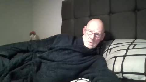 kevlooking4sez online show from 9, 1, 2025