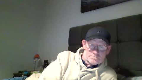 kevlooking4sez online show from 8, 11, 2025
