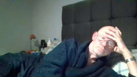 kevlooking4sez online show from 15, 12, 2025