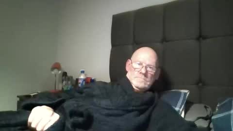 kevlooking4sez online show from 8, 1, 2026