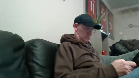 kevlooking4sez online show from 1, 2, 2026