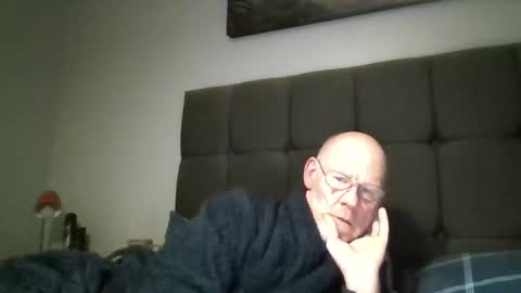 kevlooking4sez online show from 13, 2, 2026