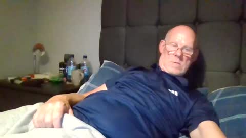 kevlooking4sez online show from 24, 6, 2026