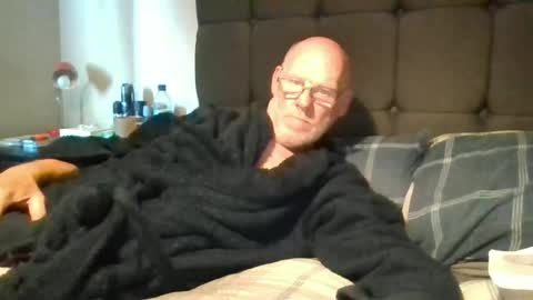 kevlooking4sez online show from 28, 6, 2026