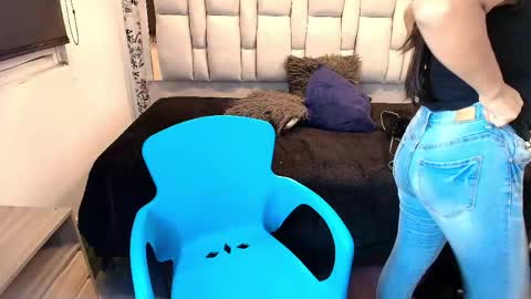 KEYLA BRUNETTE online show from 19, 4, 2026