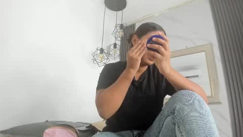 Keyla  online show from 30, 3, 2026