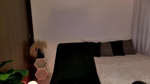 Keyla online show from 18, 12, 2024