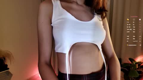 Keyla online show from 5, 3, 2025