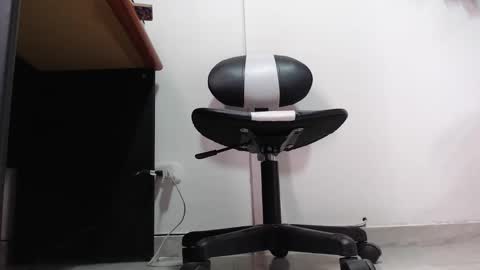 Snapshot of keylie_saenz28 chatting on 5, 11, 2025 online show from 5, 11, 2025