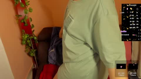 Danna Sofia online show from 17, 1, 2025