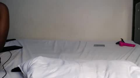 Snapshot of khariba chatting on 30, 5, 2026 Wetpussy online show from 30, 5, 2026