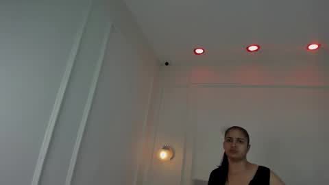 Kathe Hot online show from 15, 12, 2024