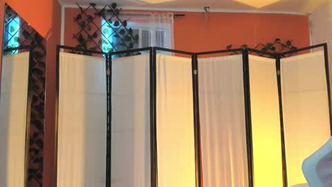 Khloe online show from 14, 10, 2025