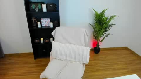 Snapshot of khloe_star chatting on 22, 4, 2026 Khloe online show from 22, 4, 2026