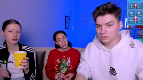 khloebeauty online show from 2, 12, 2025