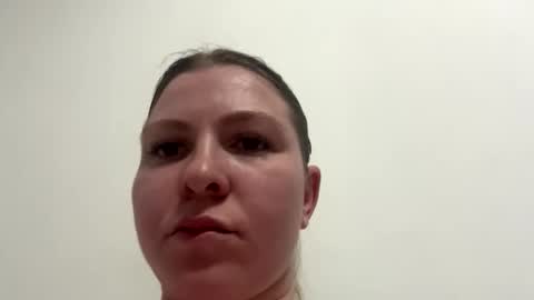 khloekross online show from 13, 3, 2026