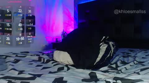              online show from 10, 3, 2025