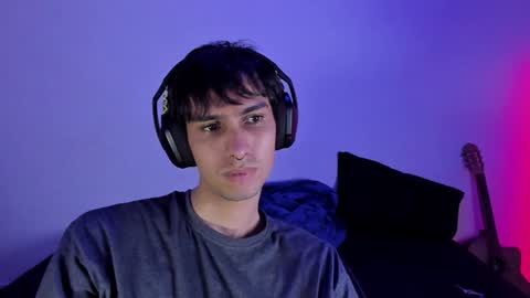 khozler_ online show from 4, 2, 2025