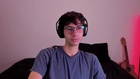 khozler_ online show from 22, 2, 2025