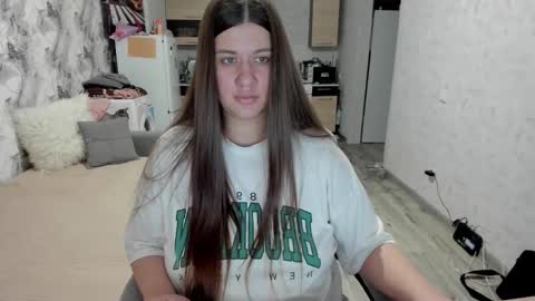 kianna_dior_ online show from 18, 11, 2025