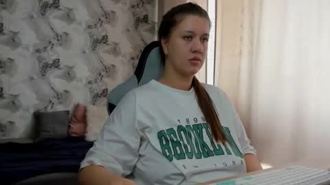 kianna_dior_ online show from 23, 4, 2026