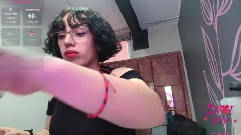 KIARA FOX online show from 23, 4, 2026