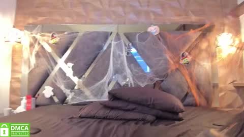 kiara_velvet__ online show from 4, 11, 2025