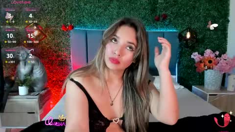 Snapshot of kiaraa88 chatting on 9, 6, 2026 Valery online show from 9, 6, 2026