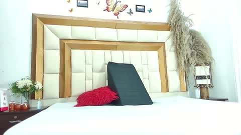 Kiara... online show from 25, 4, 2026