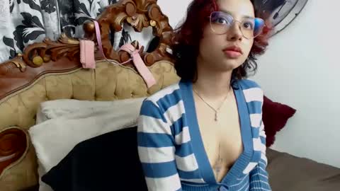 kiaralenon online show from 5, 12, 2024