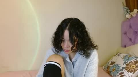 Snapshot of kiararose19 chatting on 3, 6, 2026 Kiara online show from 3, 6, 2026