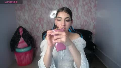 Snapshot of kiarastar_ch chatting on 24, 7, 2026 kiara online show from 24, 7, 2026