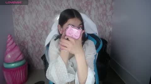 Snapshot of kiarastar_ch chatting on 1, 8, 2026 kiara online show from 1, 8, 2026