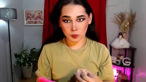 Im Mia online show from 10, 11, 2025