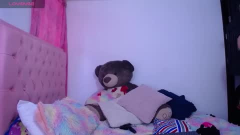 Anna Sophia online show from 10, 1, 2025